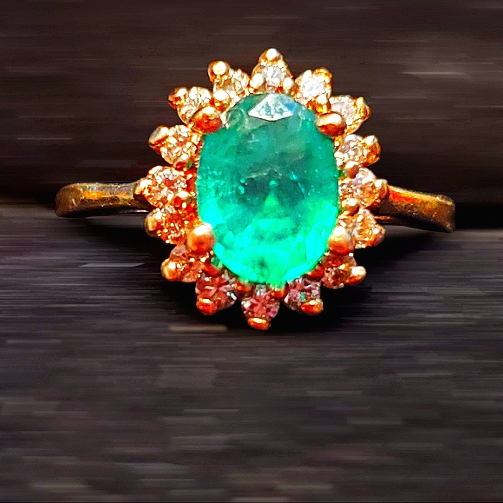VTG Natural Emerald & Diamonds Halo Ring 14k W/ Appraisal
